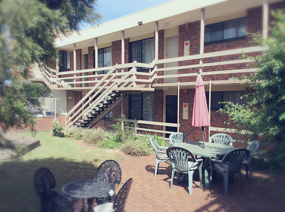 Mahogany Motel Warrnambool Extérieur photo